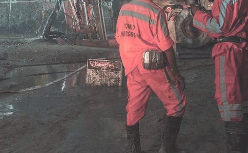 ������˵�ҵڶ����ݽ��塶�󹤵��������