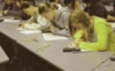 ��ĩ���԰���������